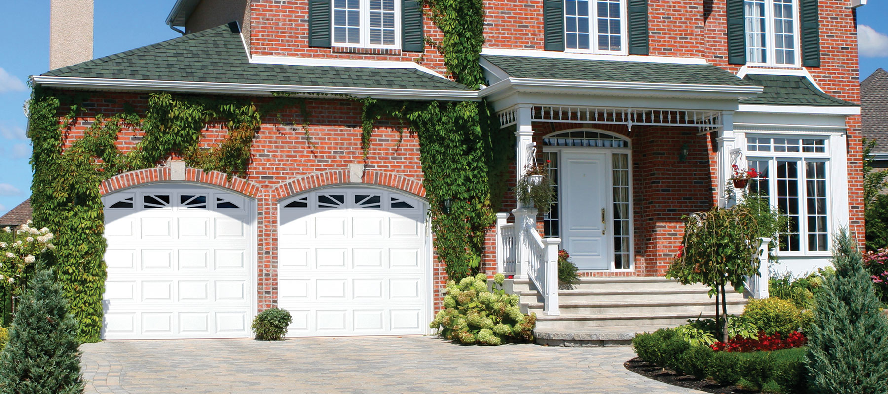 DoorLink 410/411 traditional raised panel garage door